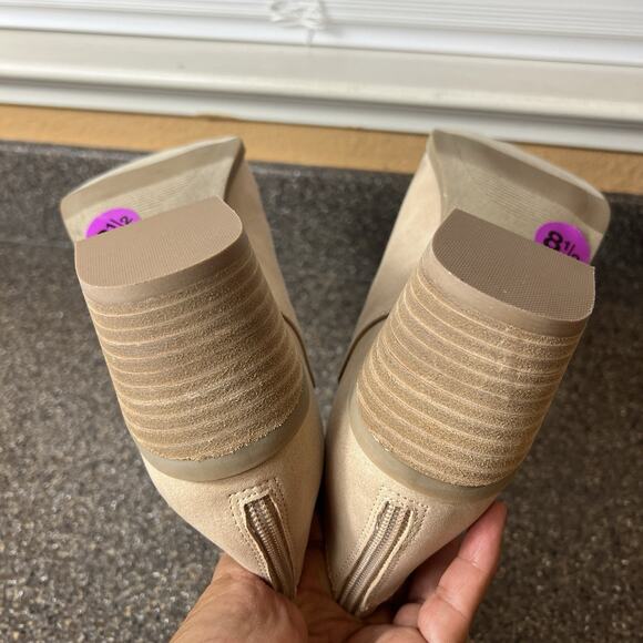 Dolce Vita Mid Calf Boot Block Heel Womens Size 8.5 Cream Faux Suede Pointed Toe - Picture 7 of 11